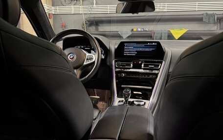 BMW 8 серия, 2020 год, 9 000 000 рублей, 14 фотография