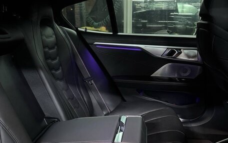 BMW 8 серия, 2020 год, 9 000 000 рублей, 13 фотография