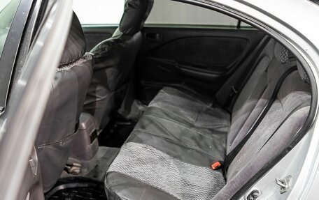 Toyota Avensis III рестайлинг, 2000 год, 355 000 рублей, 9 фотография