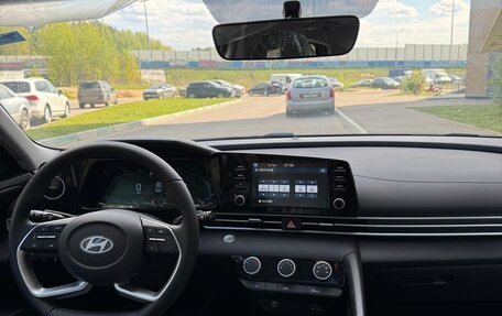 Hyundai Elantra, 2025 год, 2 220 000 рублей, 9 фотография