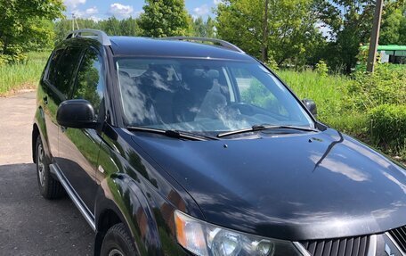 Mitsubishi Outlander III рестайлинг 3, 2008 год, 1 195 000 рублей, 2 фотография