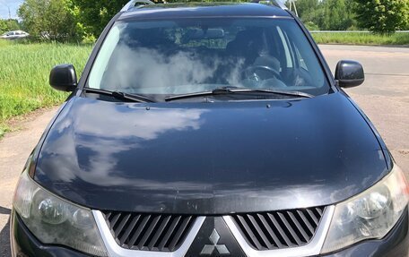 Mitsubishi Outlander III рестайлинг 3, 2008 год, 1 195 000 рублей, 4 фотография