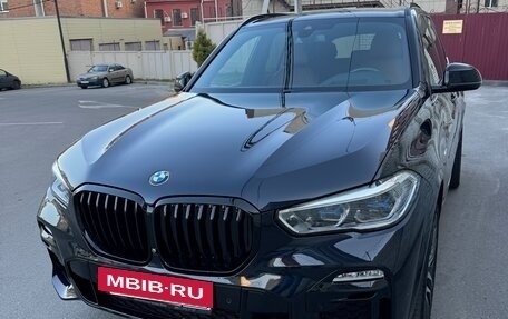 BMW X5, 2019 год, 9 900 000 рублей, 4 фотография