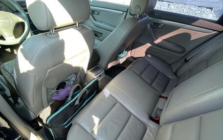 Audi A4, 2003 год, 650 000 рублей, 15 фотография