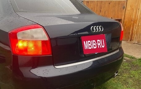 Audi A4, 2003 год, 650 000 рублей, 4 фотография