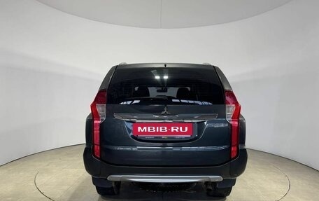 Mitsubishi Pajero Sport III рестайлинг, 2021 год, 2 589 000 рублей, 8 фотография