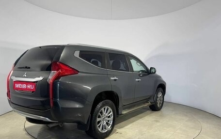 Mitsubishi Pajero Sport III рестайлинг, 2021 год, 2 589 000 рублей, 6 фотография