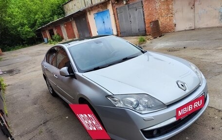 Renault Laguna III рестайлинг, 2008 год, 950 000 рублей, 2 фотография
