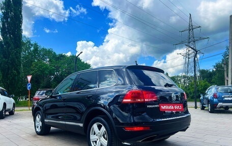Volkswagen Touareg III, 2012 год, 2 078 600 рублей, 4 фотография