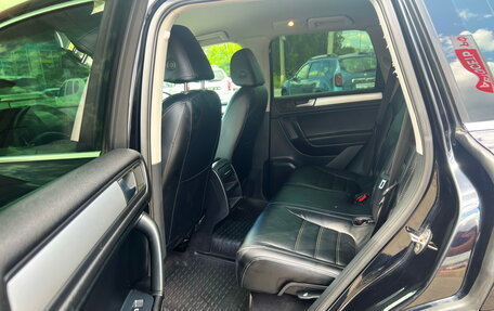 Volkswagen Touareg III, 2012 год, 2 078 600 рублей, 14 фотография
