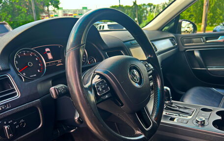 Volkswagen Touareg III, 2012 год, 2 078 600 рублей, 17 фотография