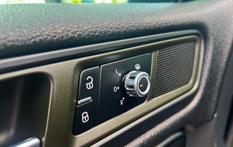 Volkswagen Touareg III, 2012 год, 2 078 600 рублей, 28 фотография