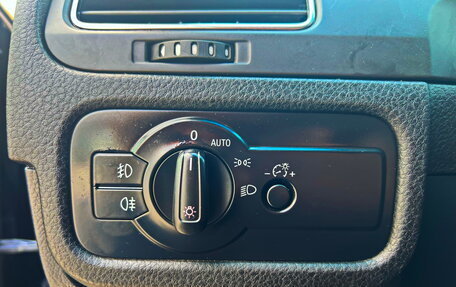 Volkswagen Touareg III, 2012 год, 2 078 600 рублей, 30 фотография
