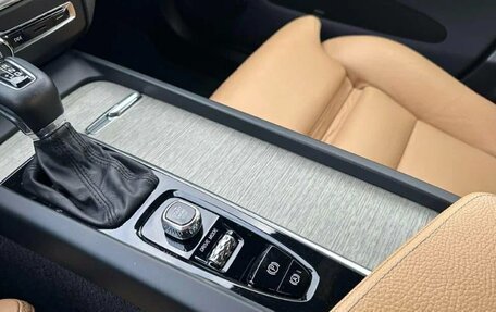 Volvo XC60 II, 2021 год, 4 180 000 рублей, 9 фотография
