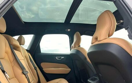 Volvo XC60 II, 2021 год, 4 180 000 рублей, 10 фотография
