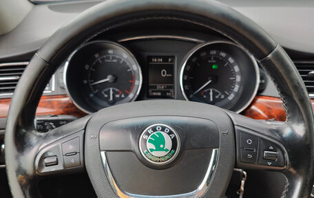 Skoda Superb III рестайлинг, 2010 год, 870 000 рублей, 12 фотография