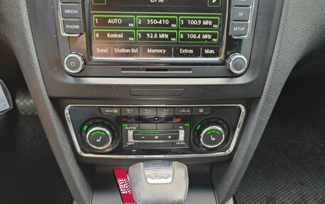Skoda Superb III рестайлинг, 2010 год, 870 000 рублей, 10 фотография