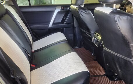 Toyota Land Cruiser Prado 150 рестайлинг 2, 2015 год, 2 990 000 рублей, 13 фотография