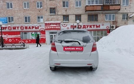 Honda Fit III, 2011 год, 970 000 рублей, 6 фотография