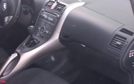Toyota Auris II, 2007 год, 850 000 рублей, 6 фотография