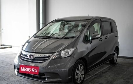 Honda Freed I, 2012 год, 1 310 000 рублей, 1 фотография