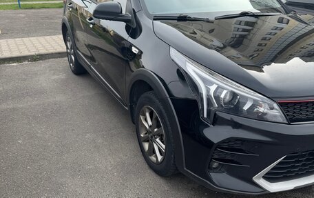 KIA Rio IV, 2021 год, 1 599 000 рублей, 2 фотография