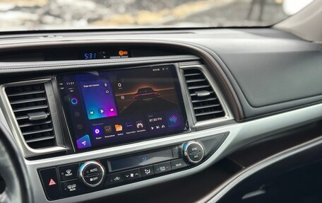 Toyota Highlander III, 2018 год, 5 000 000 рублей, 7 фотография