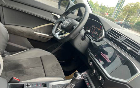 Audi Q3, 2022 год, 2 190 000 рублей, 13 фотография