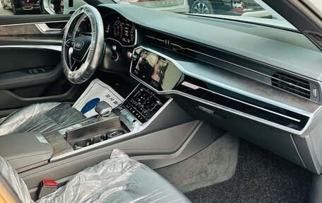 Audi A6, 2022 год, 3 990 000 рублей, 15 фотография