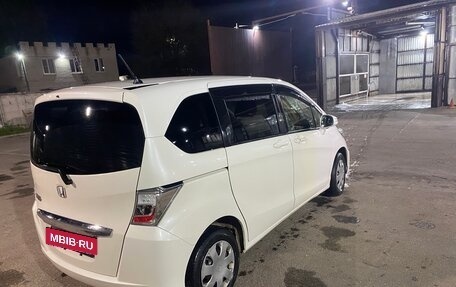 Honda Freed I, 2012 год, 1 200 000 рублей, 4 фотография