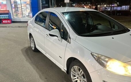 Peugeot 408 I рестайлинг, 2013 год, 550 000 рублей, 2 фотография