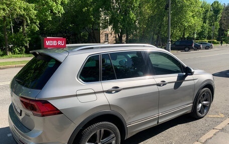 Volkswagen Tiguan II, 2018 год, 2 950 000 рублей, 5 фотография