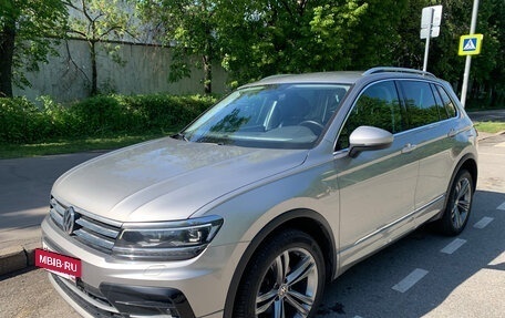 Volkswagen Tiguan II, 2018 год, 2 950 000 рублей, 7 фотография