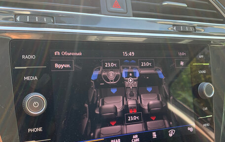 Volkswagen Tiguan II, 2018 год, 2 950 000 рублей, 23 фотография