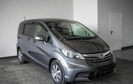 Honda Freed I, 2012 год, 1 310 000 рублей, 3 фотография