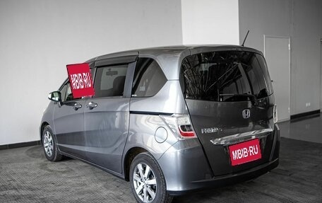 Honda Freed I, 2012 год, 1 310 000 рублей, 6 фотография