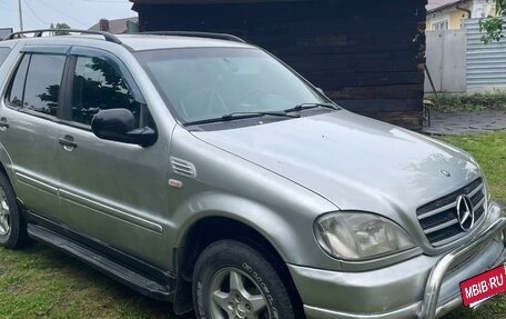 Mercedes-Benz M-Класс, 2000 год, 550 000 рублей, 3 фотография