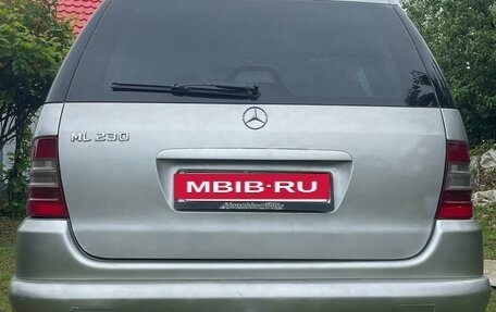 Mercedes-Benz M-Класс, 2000 год, 550 000 рублей, 4 фотография