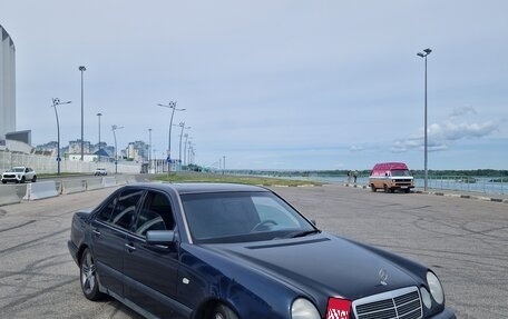 Mercedes-Benz E-Класс, 1996 год, 365 000 рублей, 3 фотография