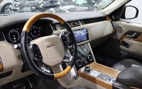 Land Rover Range Rover IV рестайлинг, 2021 год, 6 990 000 рублей, 10 фотография
