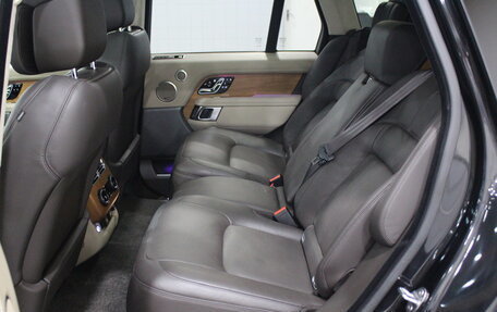 Land Rover Range Rover IV рестайлинг, 2021 год, 6 990 000 рублей, 24 фотография