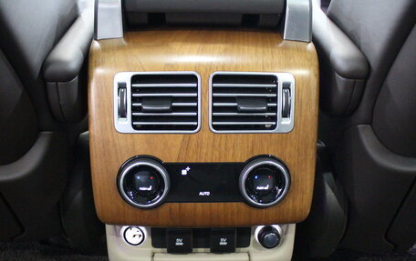 Land Rover Range Rover IV рестайлинг, 2021 год, 6 990 000 рублей, 25 фотография