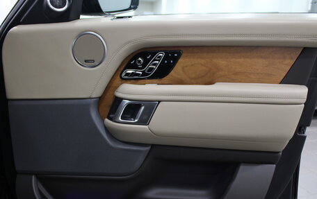 Land Rover Range Rover IV рестайлинг, 2021 год, 6 990 000 рублей, 34 фотография