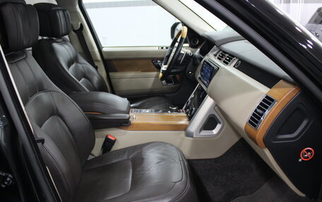 Land Rover Range Rover IV рестайлинг, 2021 год, 6 990 000 рублей, 32 фотография