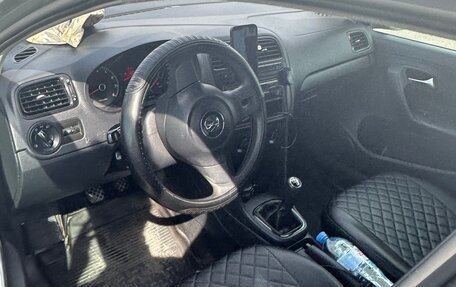Volkswagen Polo VI (EU Market), 2012 год, 660 000 рублей, 9 фотография