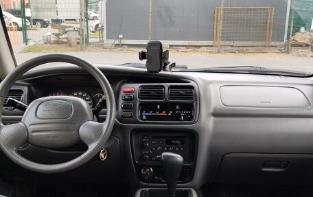 Chevrolet Tracker II, 2000 год, 880 000 рублей, 9 фотография