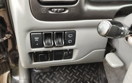 Chevrolet Tracker II, 2000 год, 880 000 рублей, 21 фотография