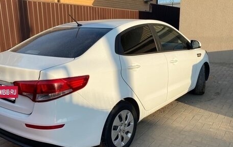 KIA Rio III рестайлинг, 2016 год, 950 000 рублей, 3 фотография