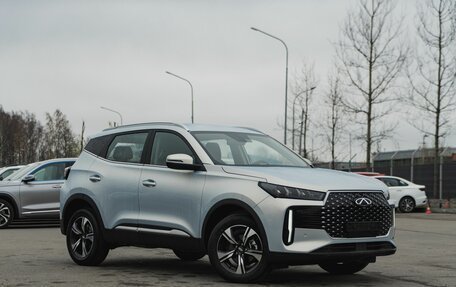 Chery Tiggo 4 I рестайлинг, 2025 год, 2 396 000 рублей, 3 фотография