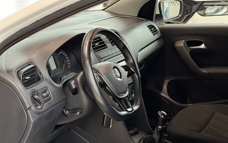 Volkswagen Polo VI (EU Market), 2018 год, 1 045 000 рублей, 14 фотография